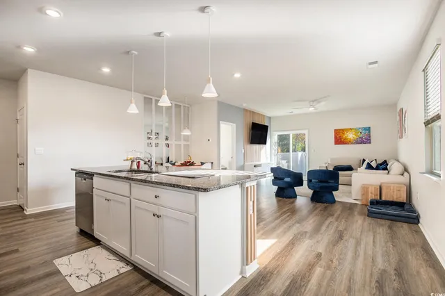 $382,500 | 1226 Sennema Circle, Myrtle Beach, SC 29588