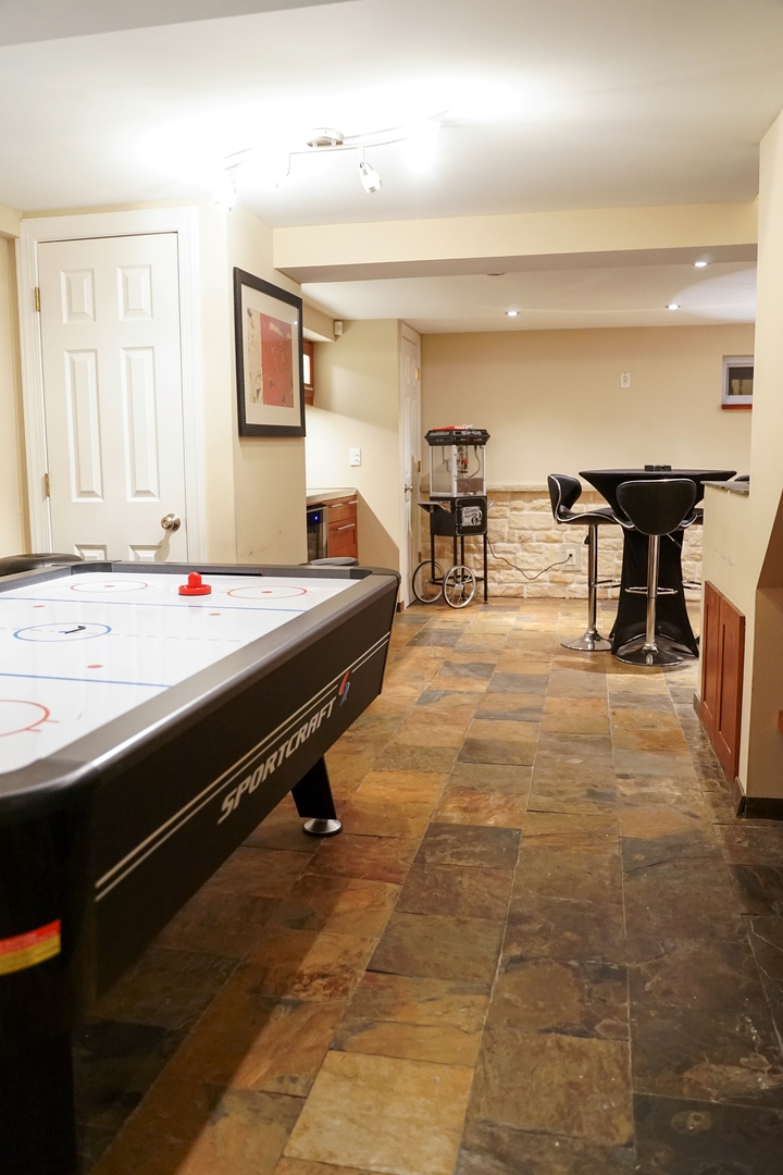 5S750 Cardinal Court Naperville, IL 60540 - Photo 17 of 26