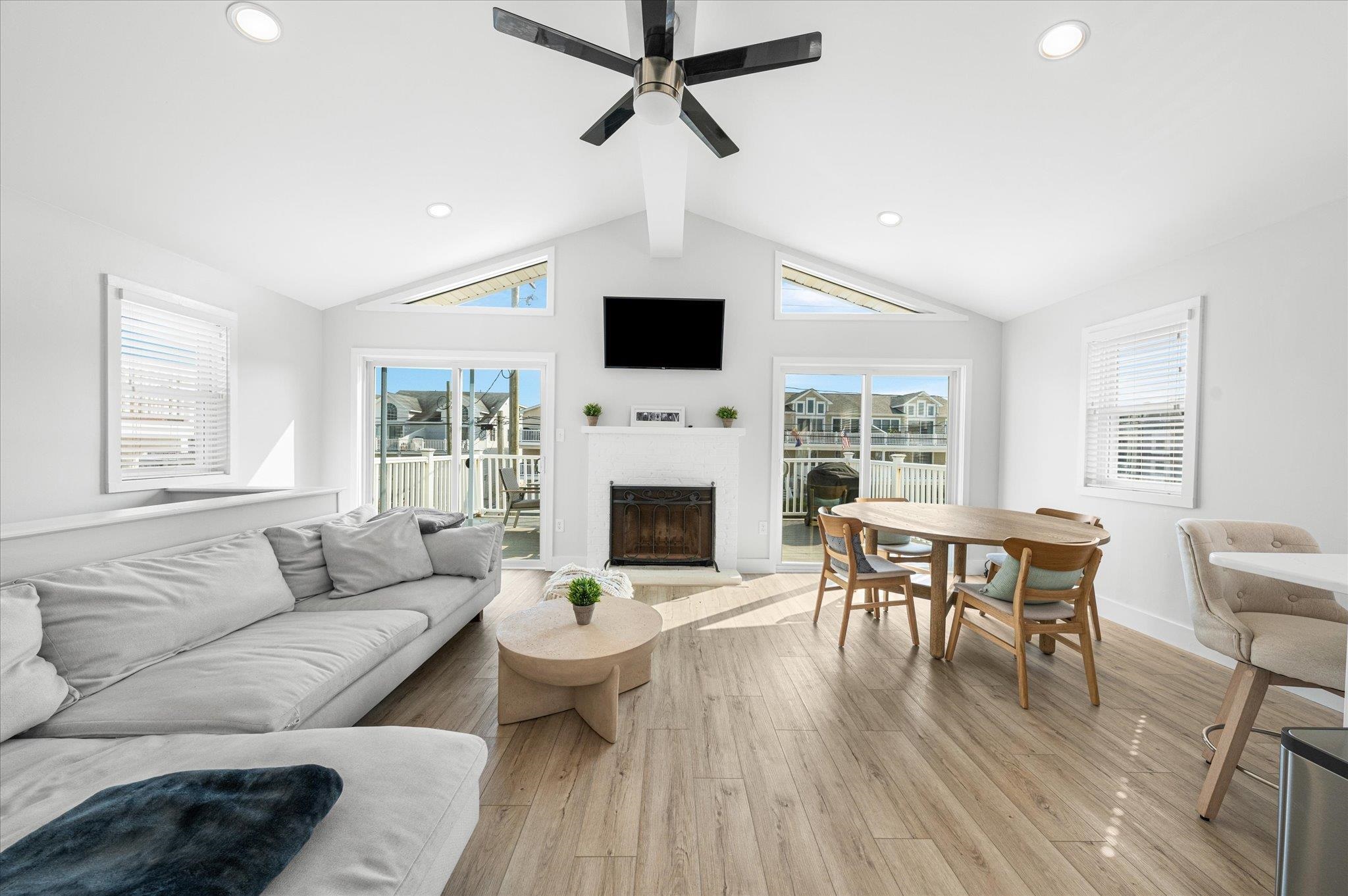 139 55th Street, Unit A Sea Isle City, NJ 08243 - Photo 3 of 30