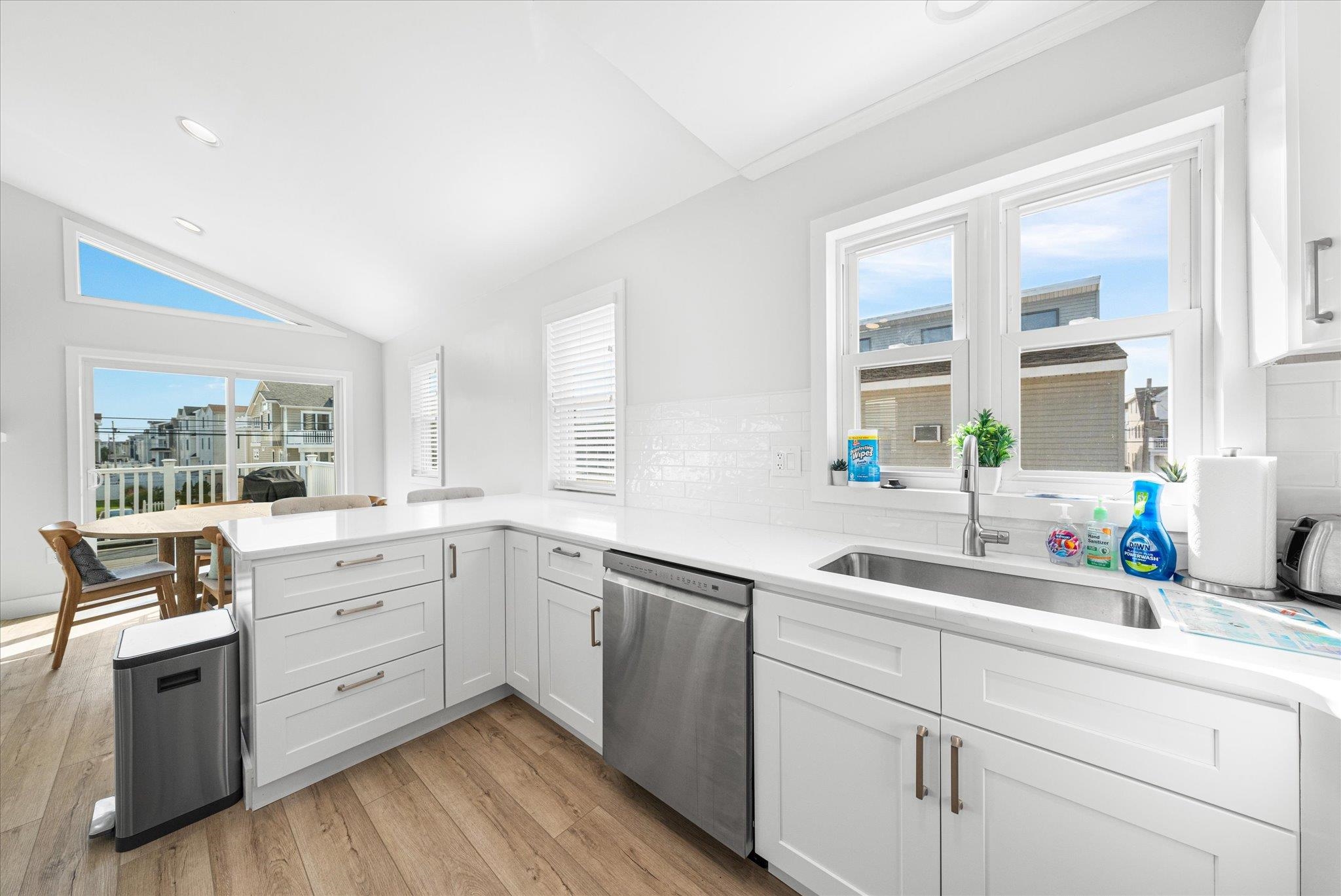 139 55th Street, Unit A Sea Isle City, NJ 08243 - Photo 10 of 30