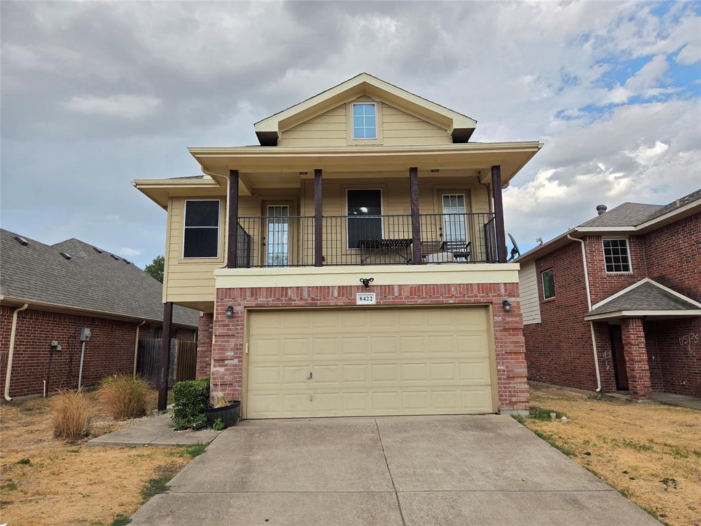 8422 Timberbrook Lane Dallas, TX 75249 - Photo 2 of 22 Gallery Image 2