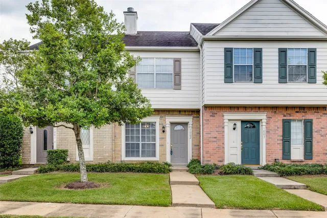 $1,632 | 2910 Grants Lake Boulevard, Unit 1002, Sugar Land, TX 77479