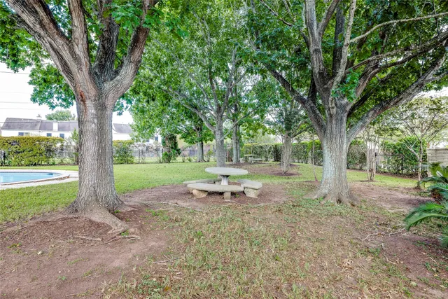 $1,632 | 2910 Grants Lake Boulevard, Unit 1002, Sugar Land, TX 77479