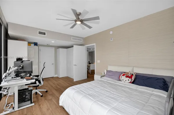 $4,900 | 1010 Brickell Avenue, Unit 2611, Miami, FL 33131