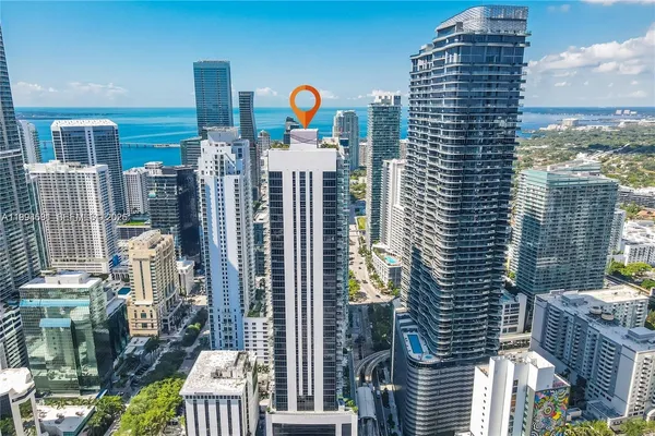 $4,900 | 1010 Brickell Avenue, Unit 2611, Miami, FL 33131