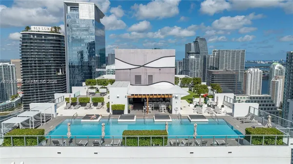 $4,900 | 1010 Brickell Avenue, Unit 2611, Miami, FL 33131