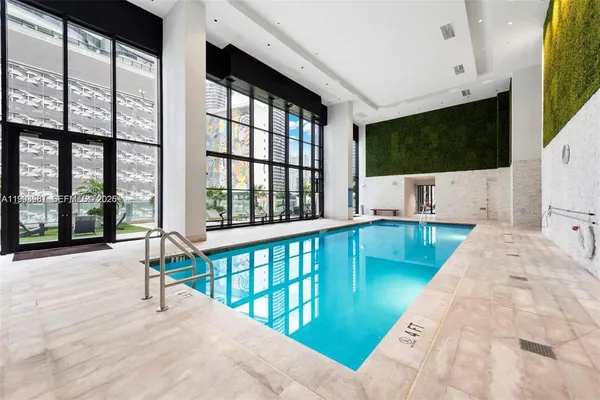 $4,900 | 1010 Brickell Avenue, Unit 2611, Miami, FL 33131
