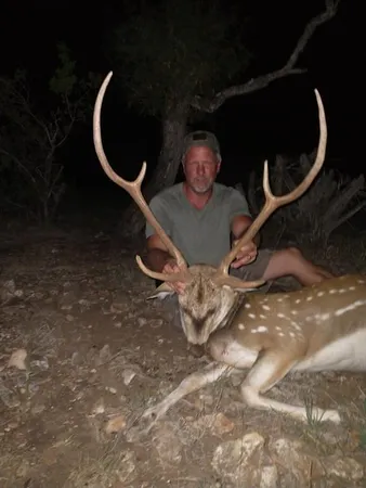 $555,000 | 919 Sd, Unit 16010, Rocksprings, TX 78880