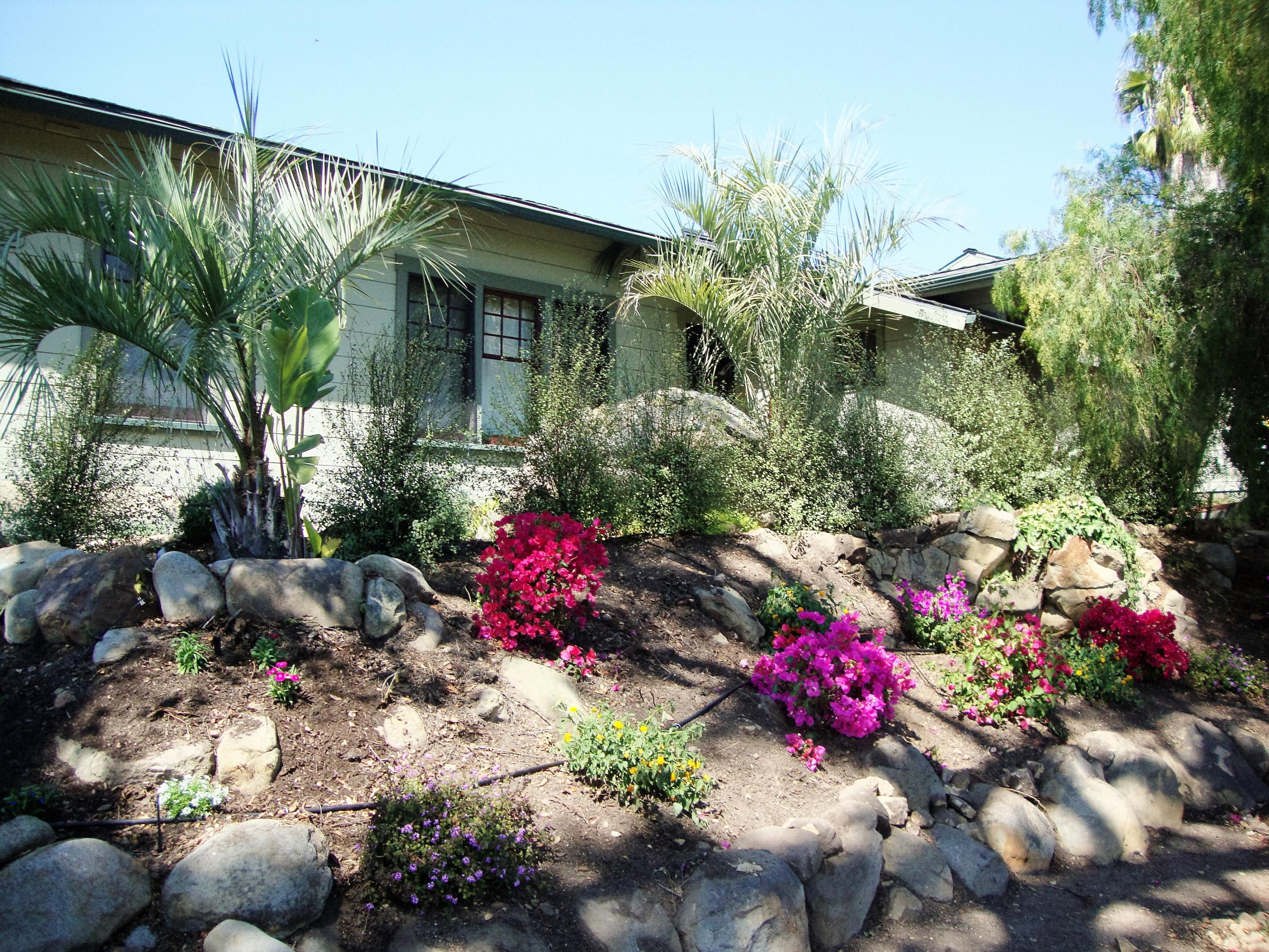 989 Tornoe Road Santa Barbara, CA 93105 - Photo 13 of 25 Professionally landscaped