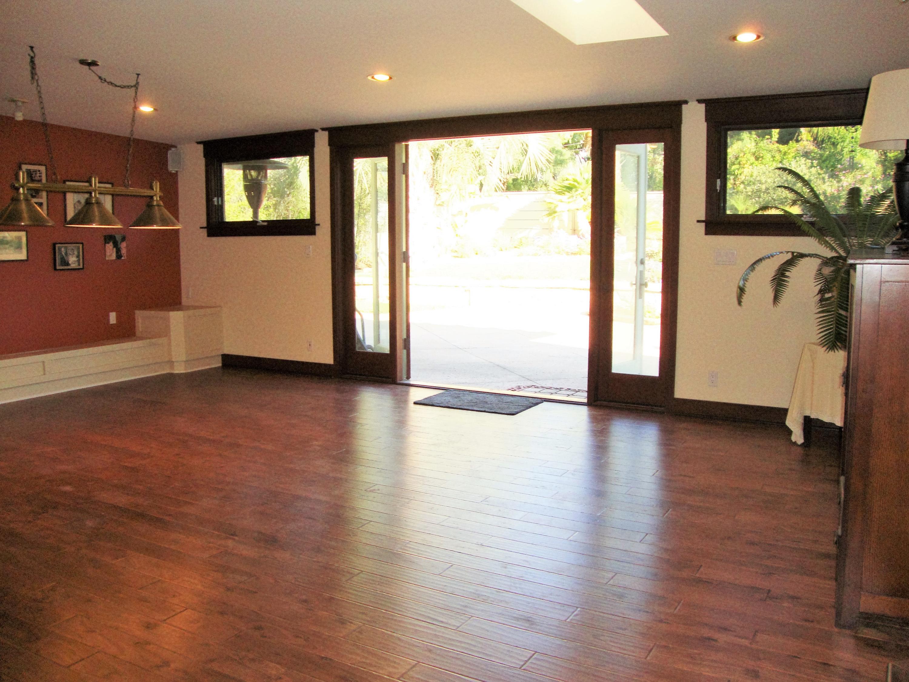 989 Tornoe Road Santa Barbara, CA 93105 - Photo 5 of 25 Great Room