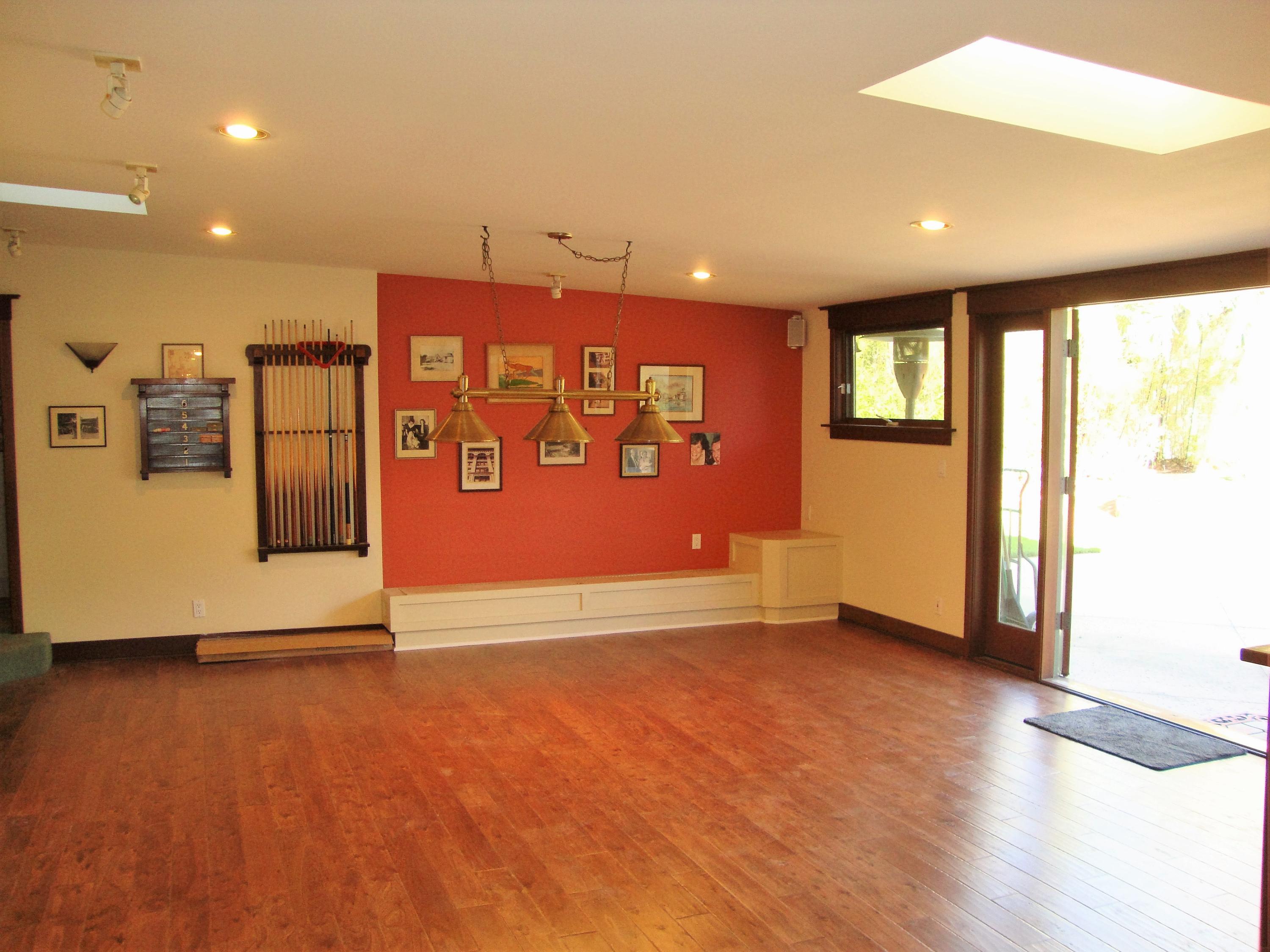 989 Tornoe Road Santa Barbara, CA 93105 - Photo 6 of 25 Great Room
