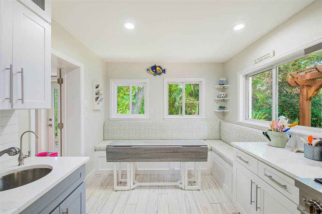 1578 Druid Road South Belleair, FL 33756 - Photo 18 of 55