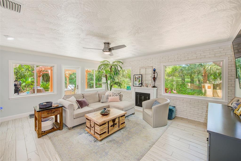 1578 Druid Road South Belleair, FL 33756 - Photo 20 of 55