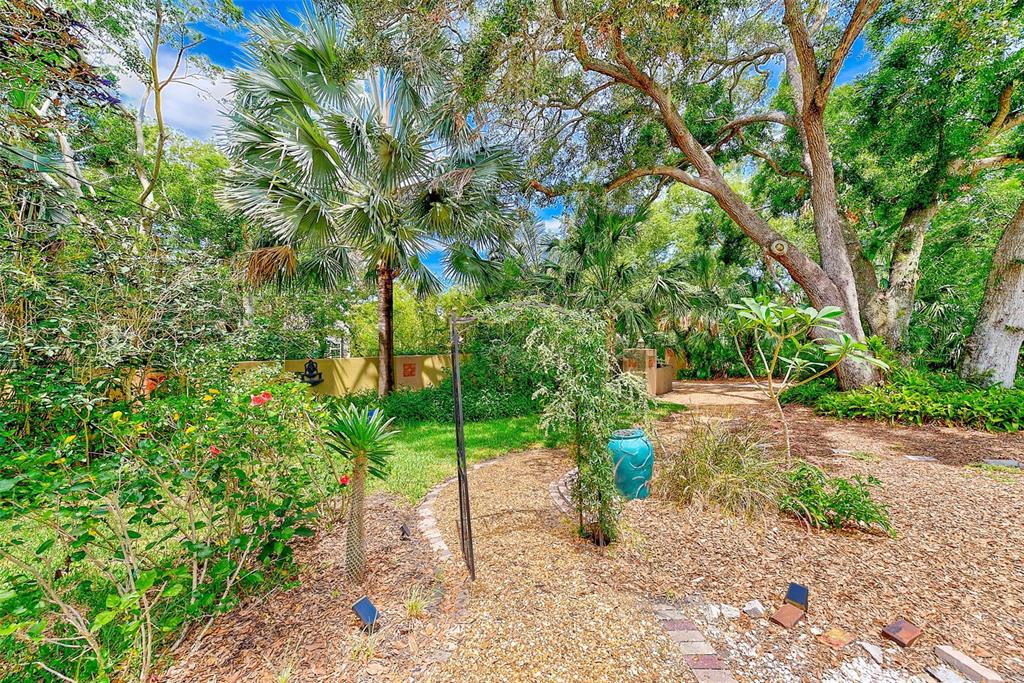 1578 Druid Road South Belleair, FL 33756 - Photo 38 of 55