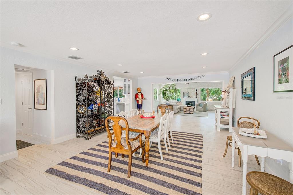 1578 Druid Road South Belleair, FL 33756 - Photo 9 of 55