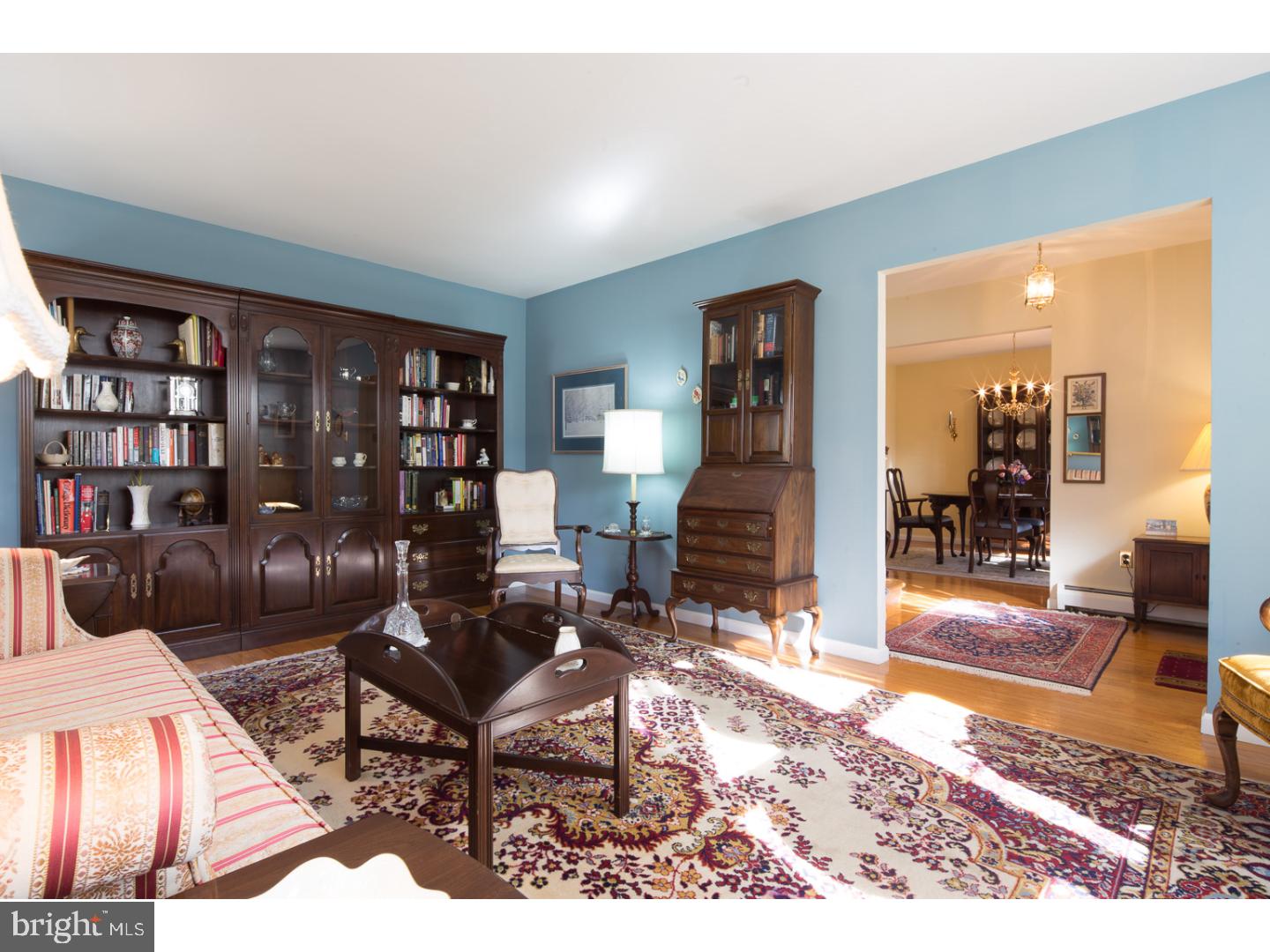 619 Olde Farm Road Media, PA 19063 - Photo 6 of 25 Living Room