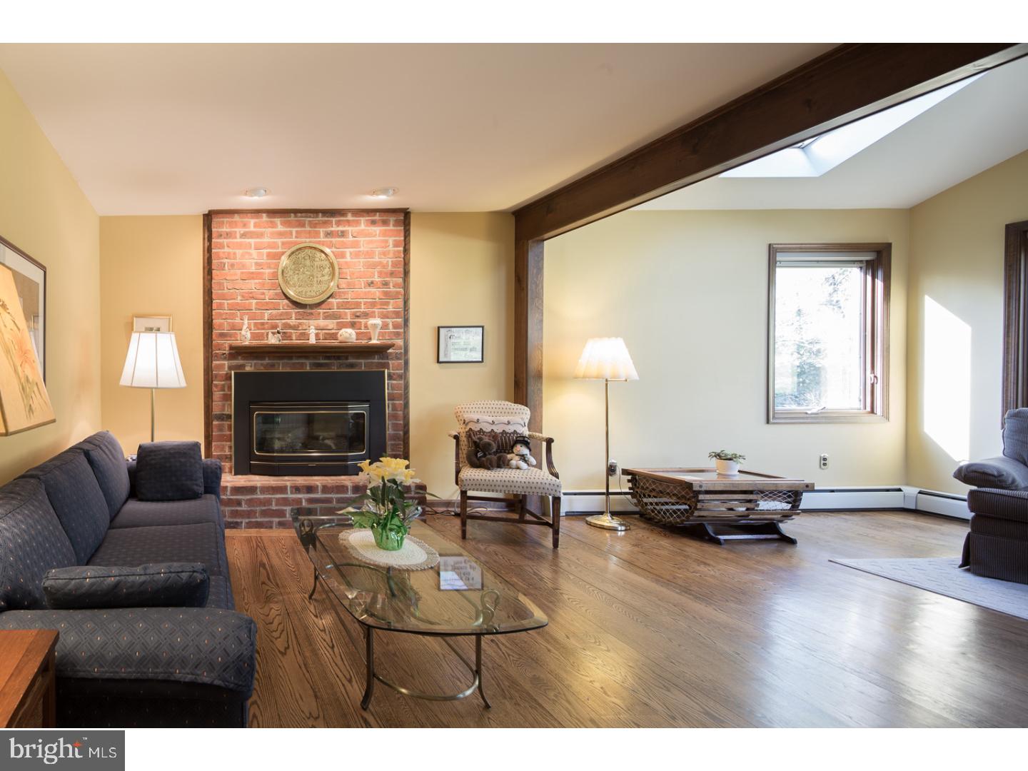 619 Olde Farm Road Media, PA 19063 - Photo 9 of 25 Family Room