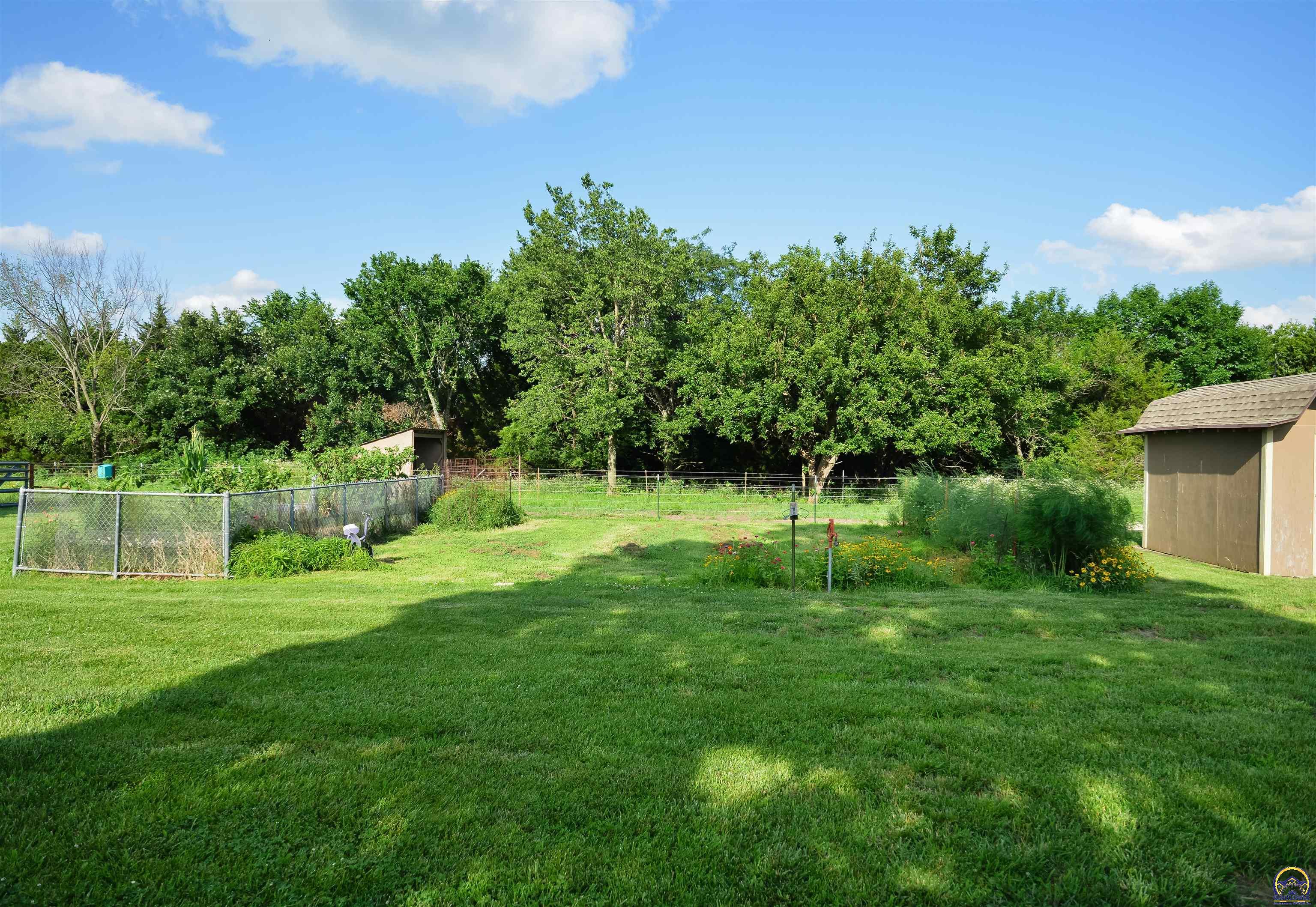 1786 Rd E5 Emporia, KS 66801 - Photo 38 of 62