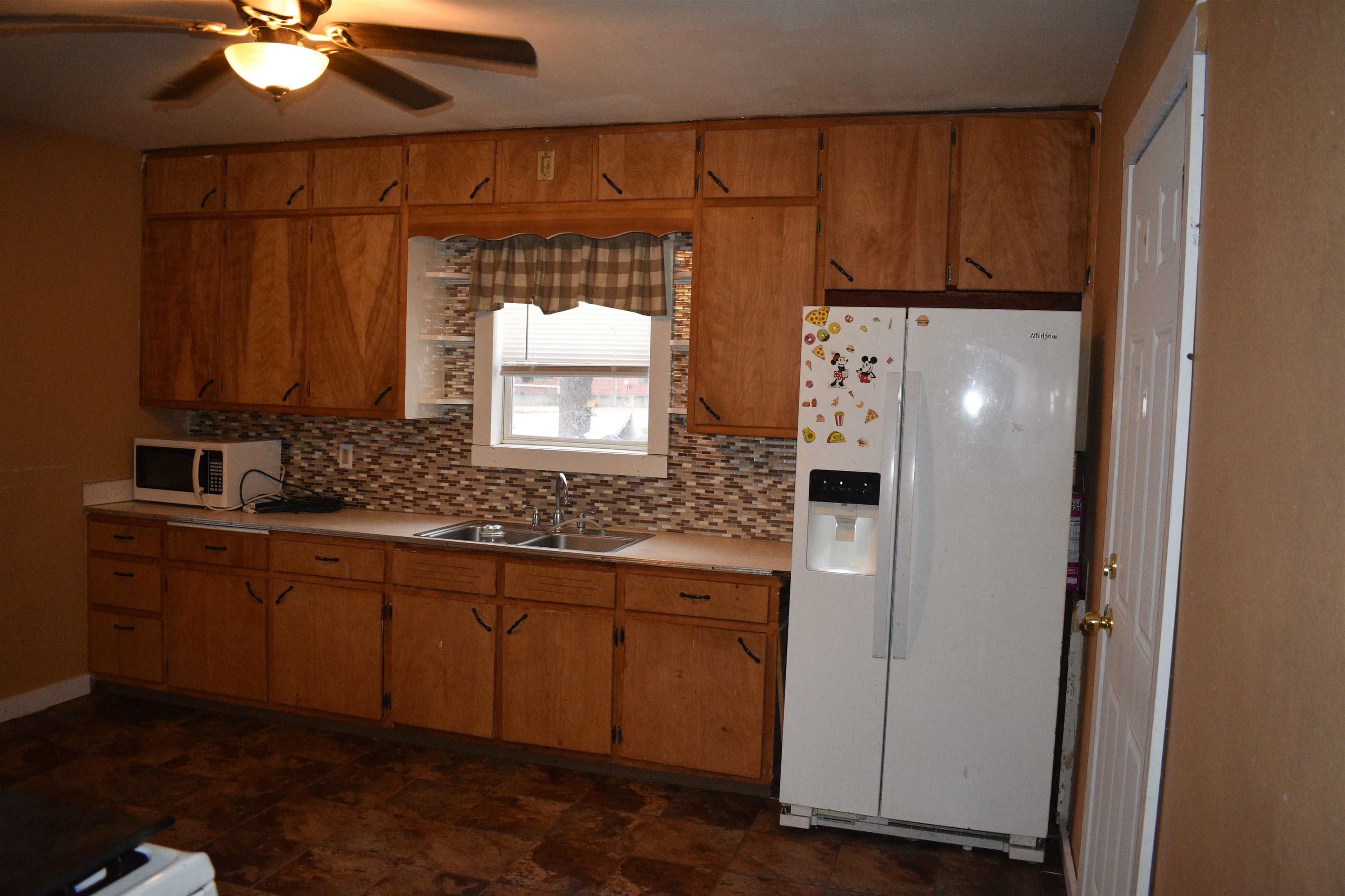 821 North 10th Wisconsin Rapids Wisconsin Rapids, WI 54495 - Photo 5 of 13