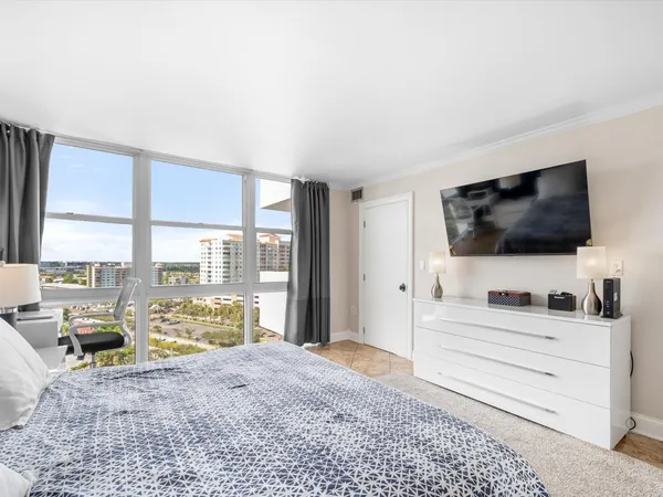 $499,000 | 2841 North Ocean Boulevard, Unit 1407, Fort Lauderdale, FL 33308