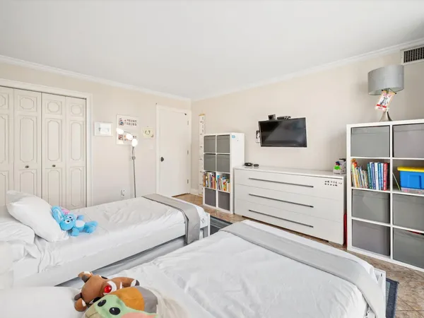 $499,000 | 2841 North Ocean Boulevard, Unit 1407, Fort Lauderdale, FL 33308