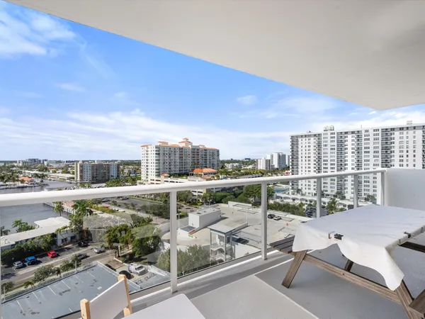 $499,000 | 2841 North Ocean Boulevard, Unit 1407, Fort Lauderdale, FL 33308