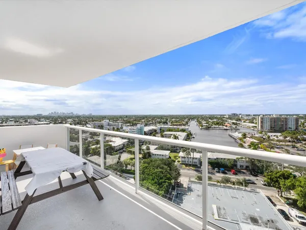 $499,000 | 2841 North Ocean Boulevard, Unit 1407, Fort Lauderdale, FL 33308
