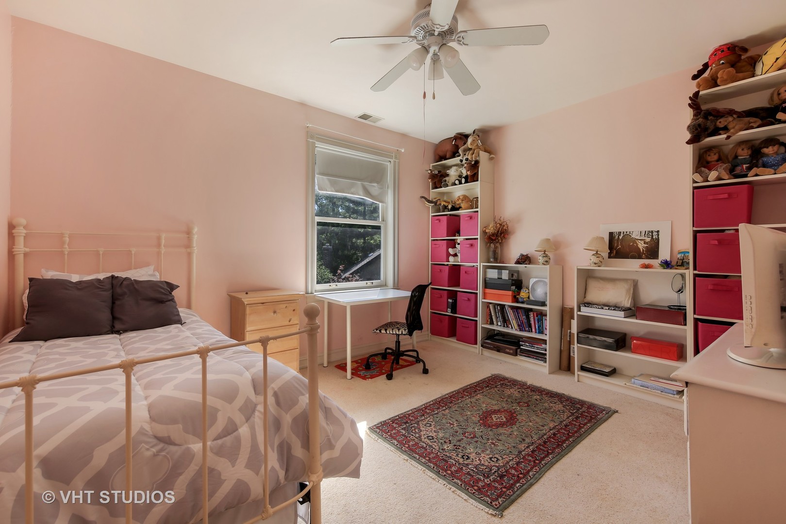 5324 Turvey Court Downers Grove, IL 60515 - Photo 17 of 27 a bedroom with a bed closet and a window