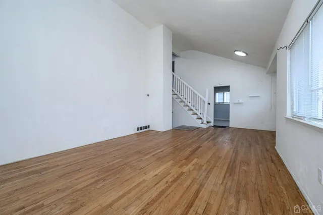 $3,050 | 186 Central Avenue, Edison, NJ 08817