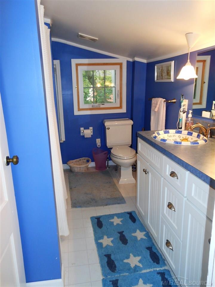 4515 Lakeshore Road Lexington, MI 48450 - Photo 36 of 39