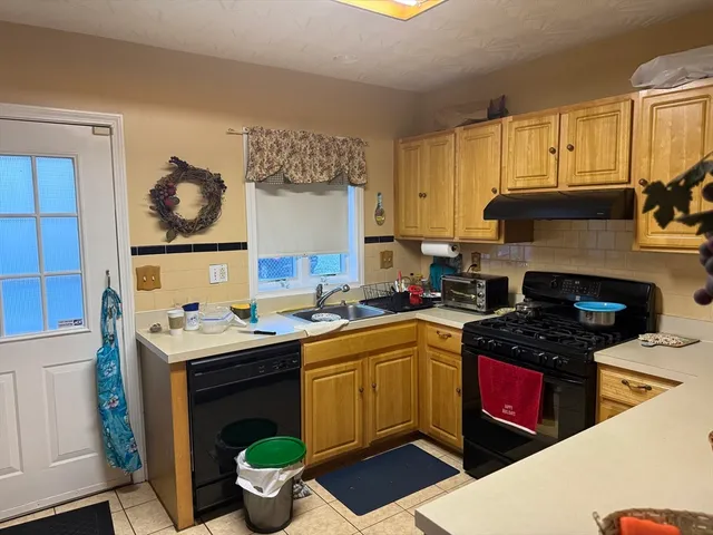 $417,089 | 15 Marden Avenue, Boston, MA 02124