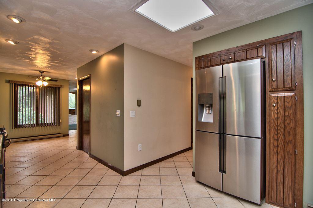 8 Leggs Road Moscow, PA 18444 - Photo 26 of 53 Gallery Image 26