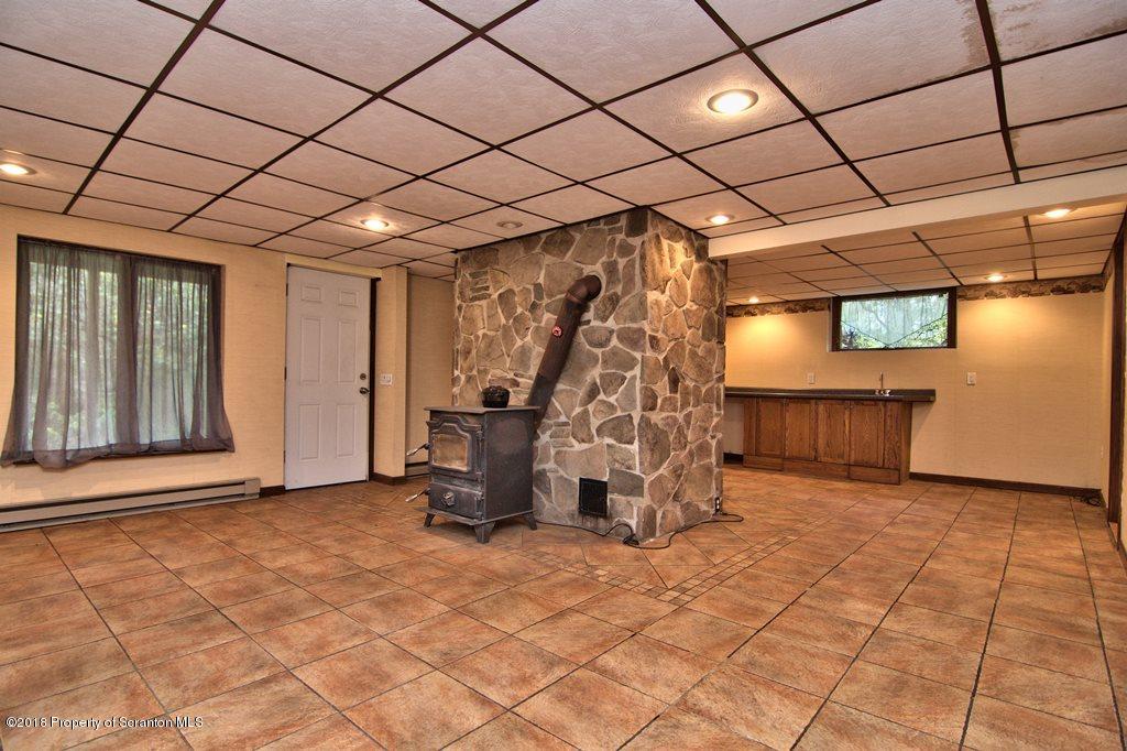 8 Leggs Road Moscow, PA 18444 - Photo 32 of 53 Gallery Image 32