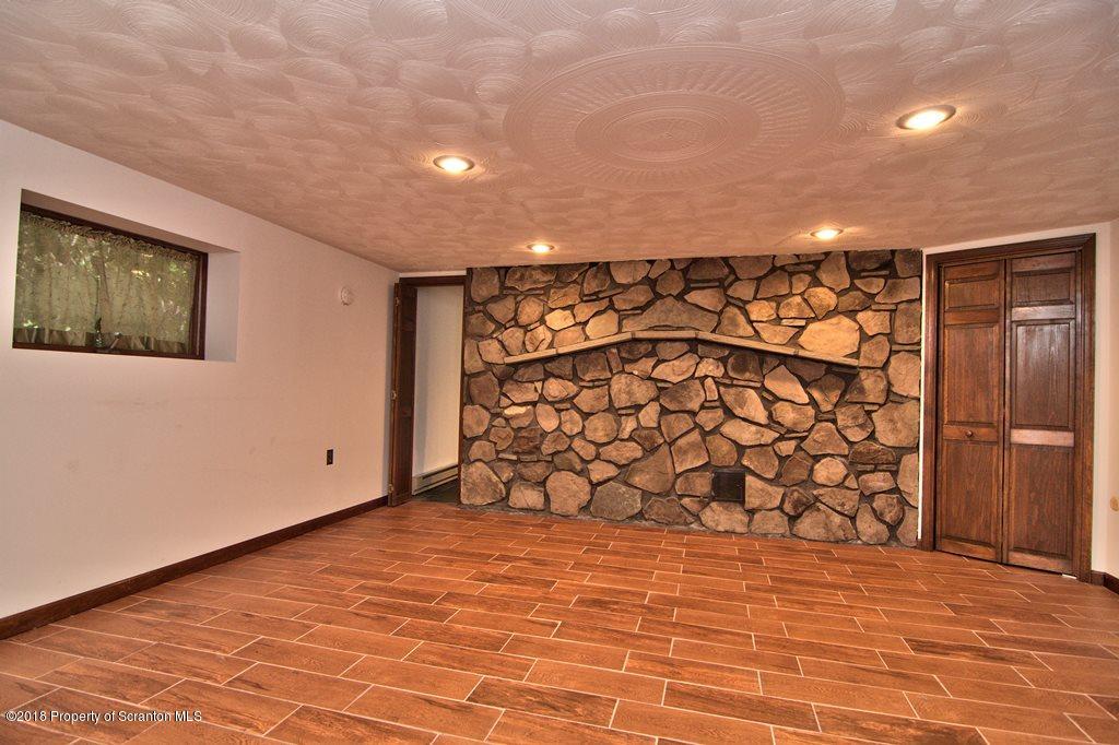 8 Leggs Road Moscow, PA 18444 - Photo 38 of 53 Gallery Image 38