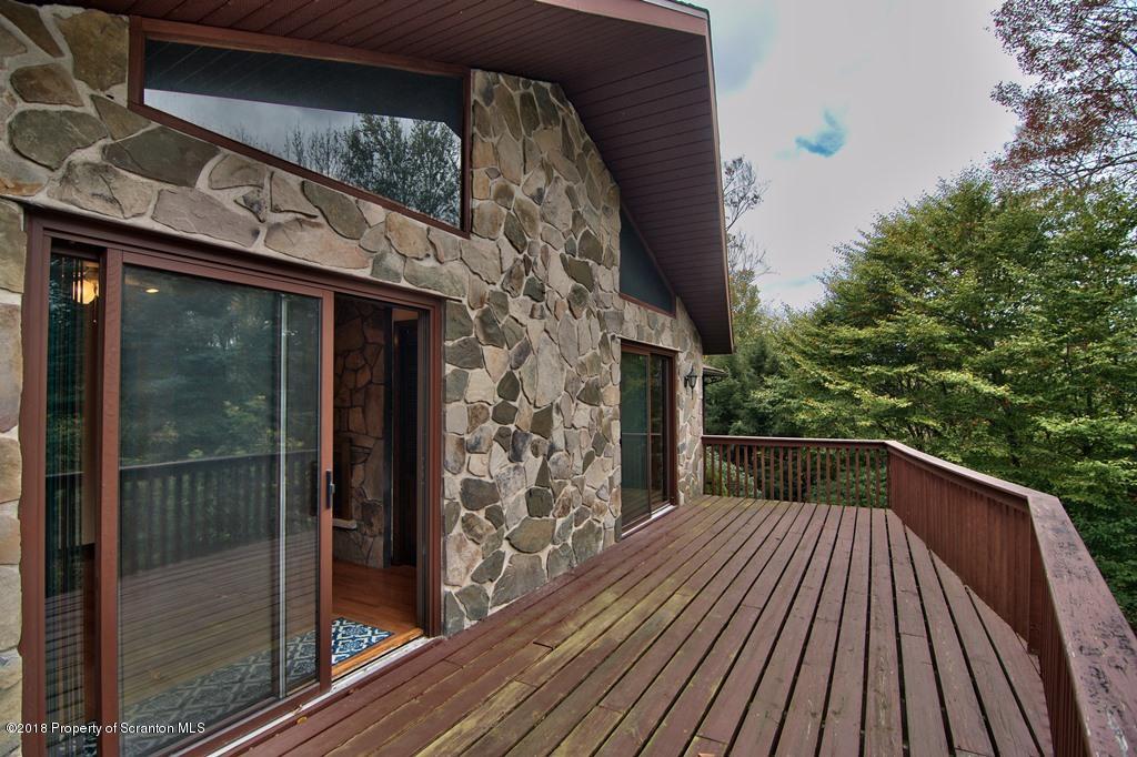 8 Leggs Road Moscow, PA 18444 - Photo 9 of 53 Gallery Image 9