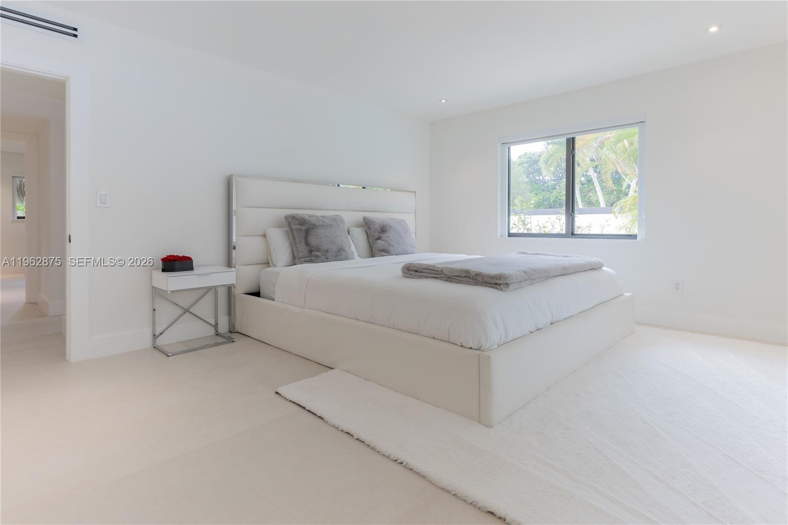 7300 Southwest 77th Avenue Miami, FL 33143 - Photo 14 of 30