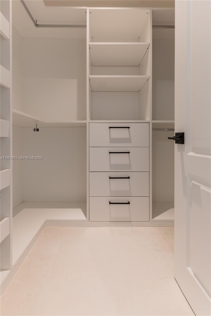 7300 Southwest 77th Avenue Miami, FL 33143 - Photo 19 of 30