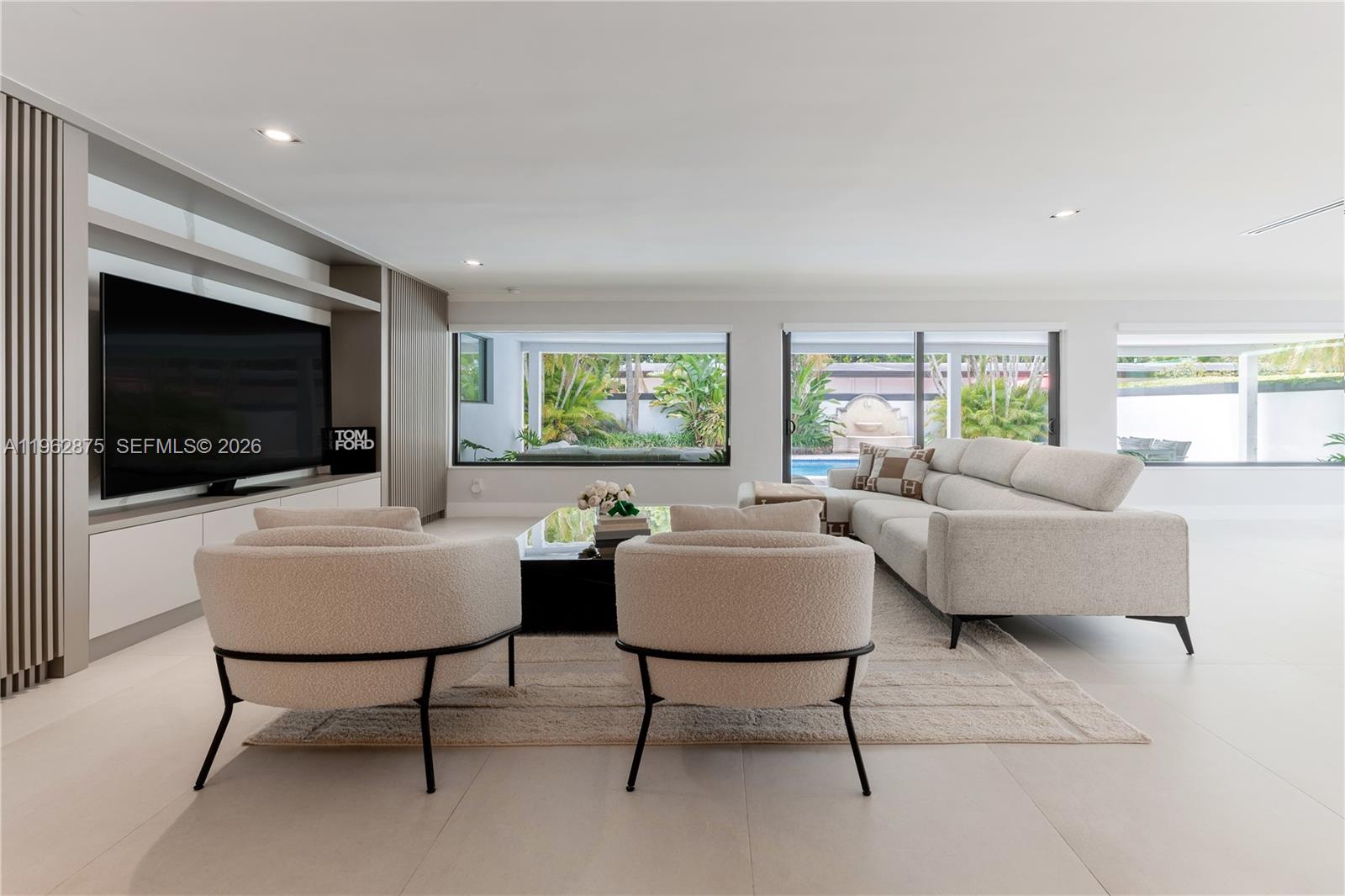 7300 Southwest 77th Avenue Miami, FL 33143 - Photo 7 of 30