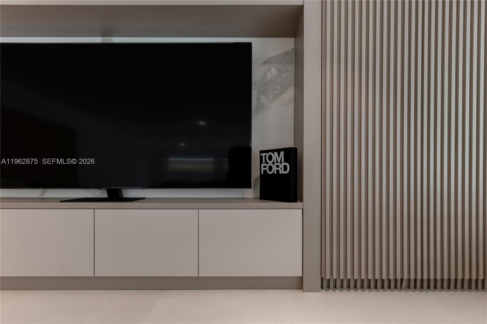 7300 Southwest 77th Avenue Miami, FL 33143 - Photo 9 of 30