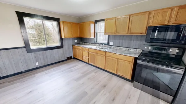 $198,500 | 2250 66th Avenue Northeast, Willmar, MN 56201
