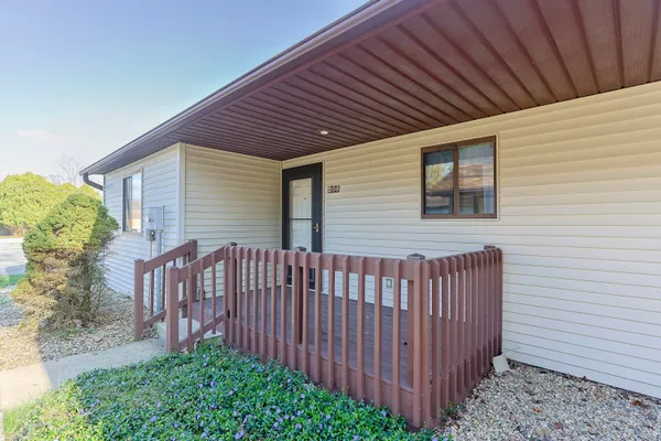 $197,000 | 208 Christiana Drive, Niles, MI 49120