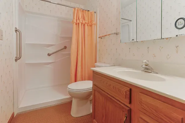 $197,000 | 208 Christiana Drive, Niles, MI 49120