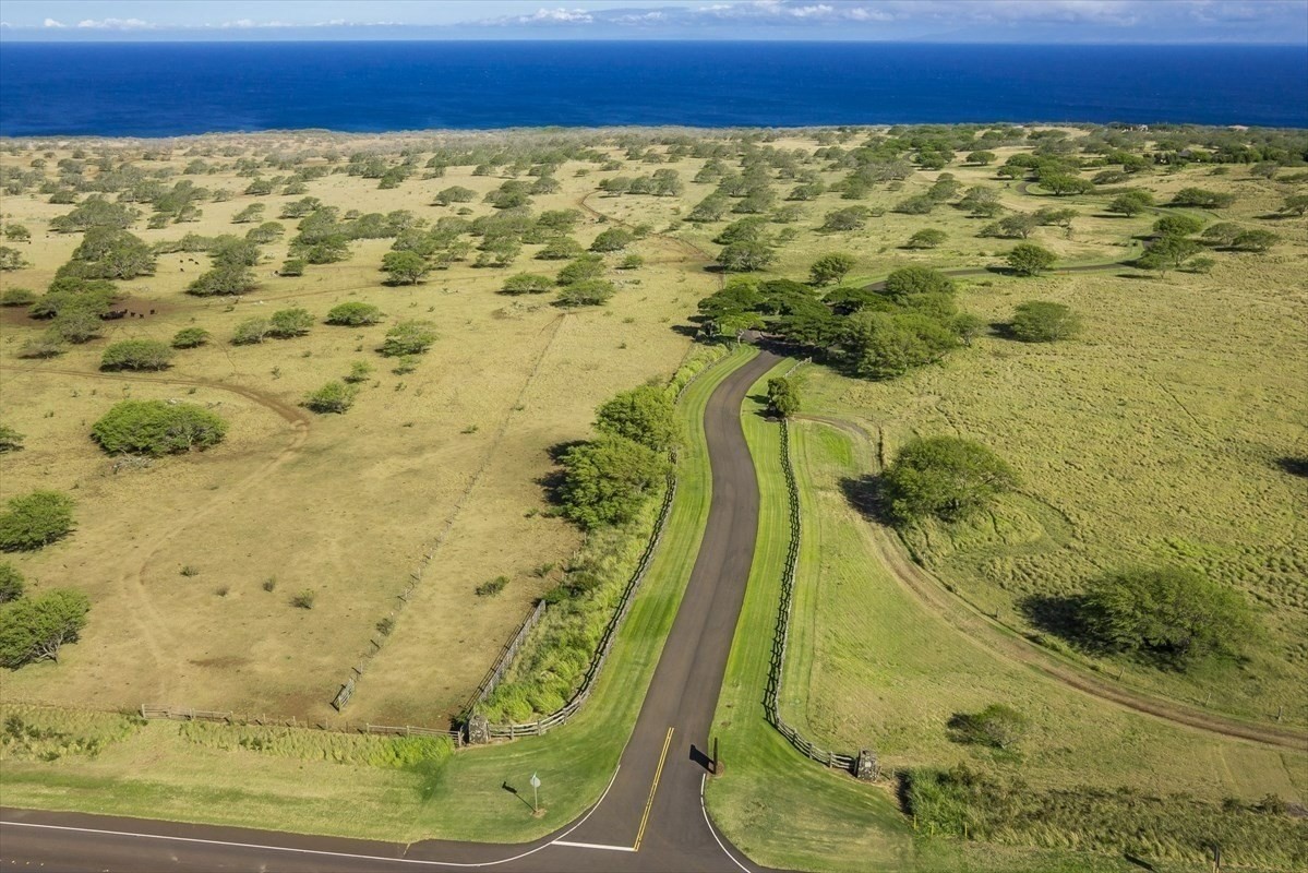 56-113 Lot 10-a Pualani Road Kamuela, HI 96743 - Photo 2 of 17 a view of a bathroom