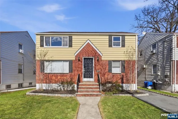 $2,600 | 73 MacArthur Avenue, Lodi, NJ 07644