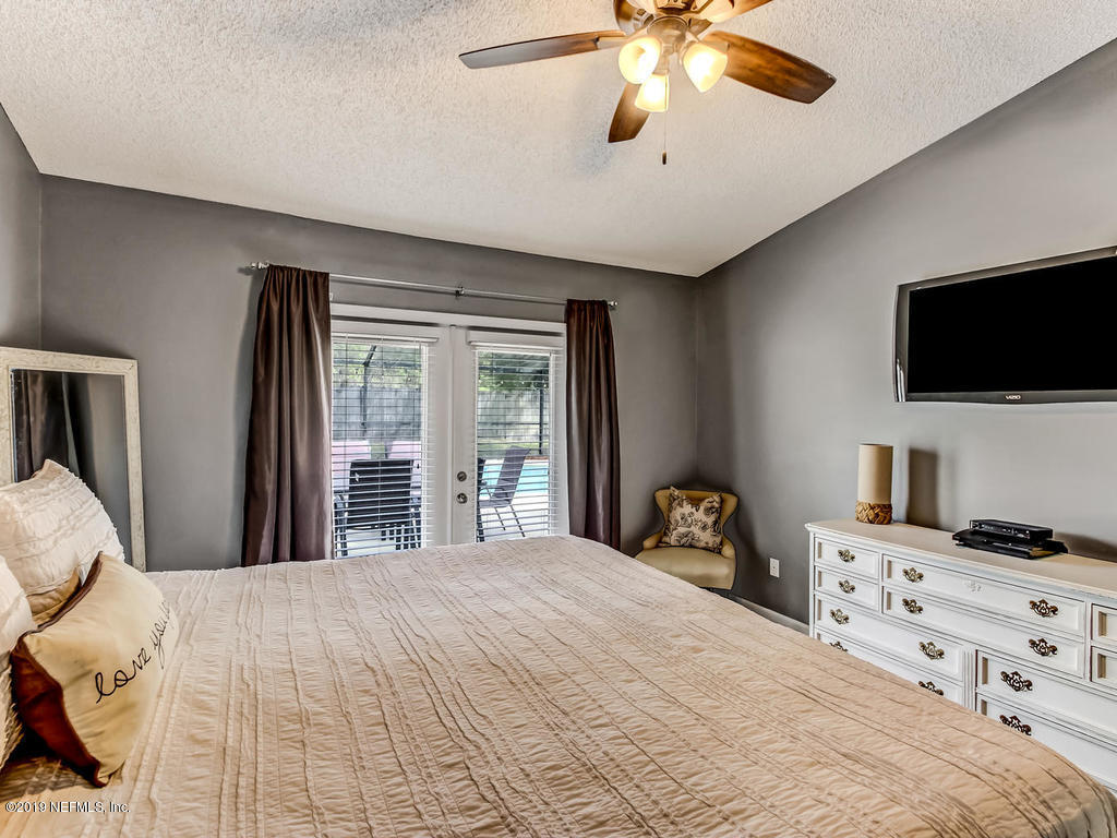2651 Aldersgate Road Jacksonville, FL 32226 - Photo 21 of 40 Master Bedroom