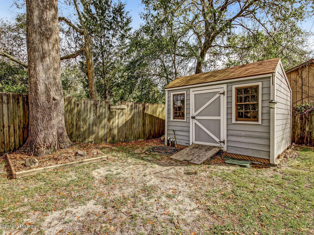 2651 Aldersgate Road Jacksonville, FL 32226 - Photo 40 of 40 Shed for Well Pump