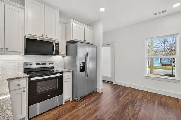 $2,935 | 500 East Kimball Street, Unit 1, Mansfield, TX 76063