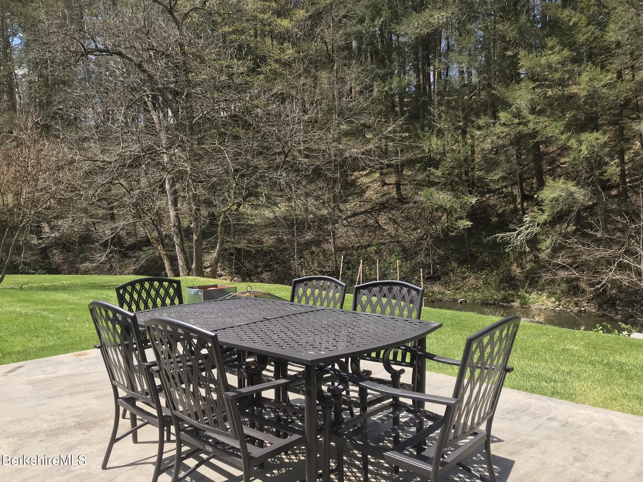 375 Salmon Kill Road Salisbury, CT 06039 - Photo 12 of 17 12