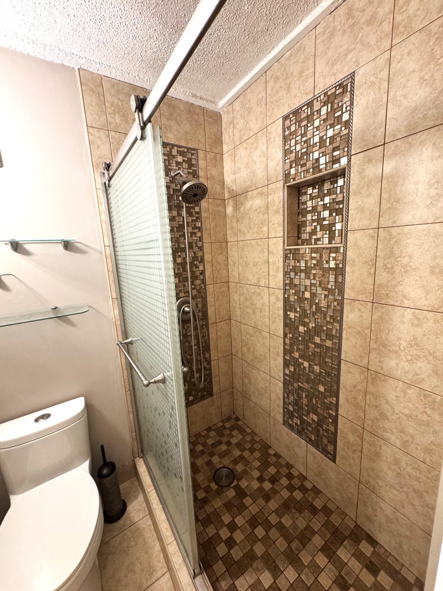 10511 Cedar Lk Road South, Unit 503 Hopkins, MN 55305 - Photo 13 of 20