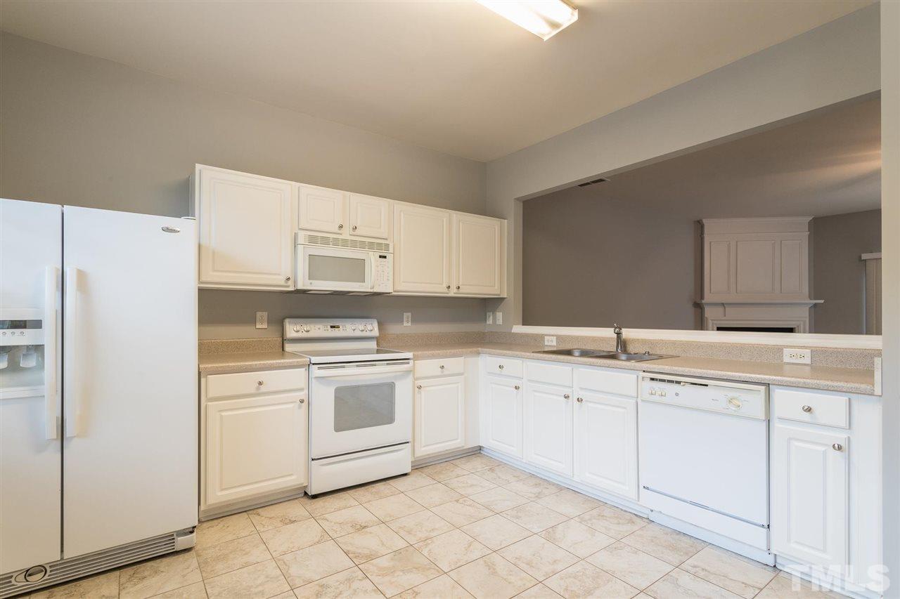 5221 Echo Ridge Road Raleigh, NC 27612 - Photo 16 of 28 Gallery Image 16